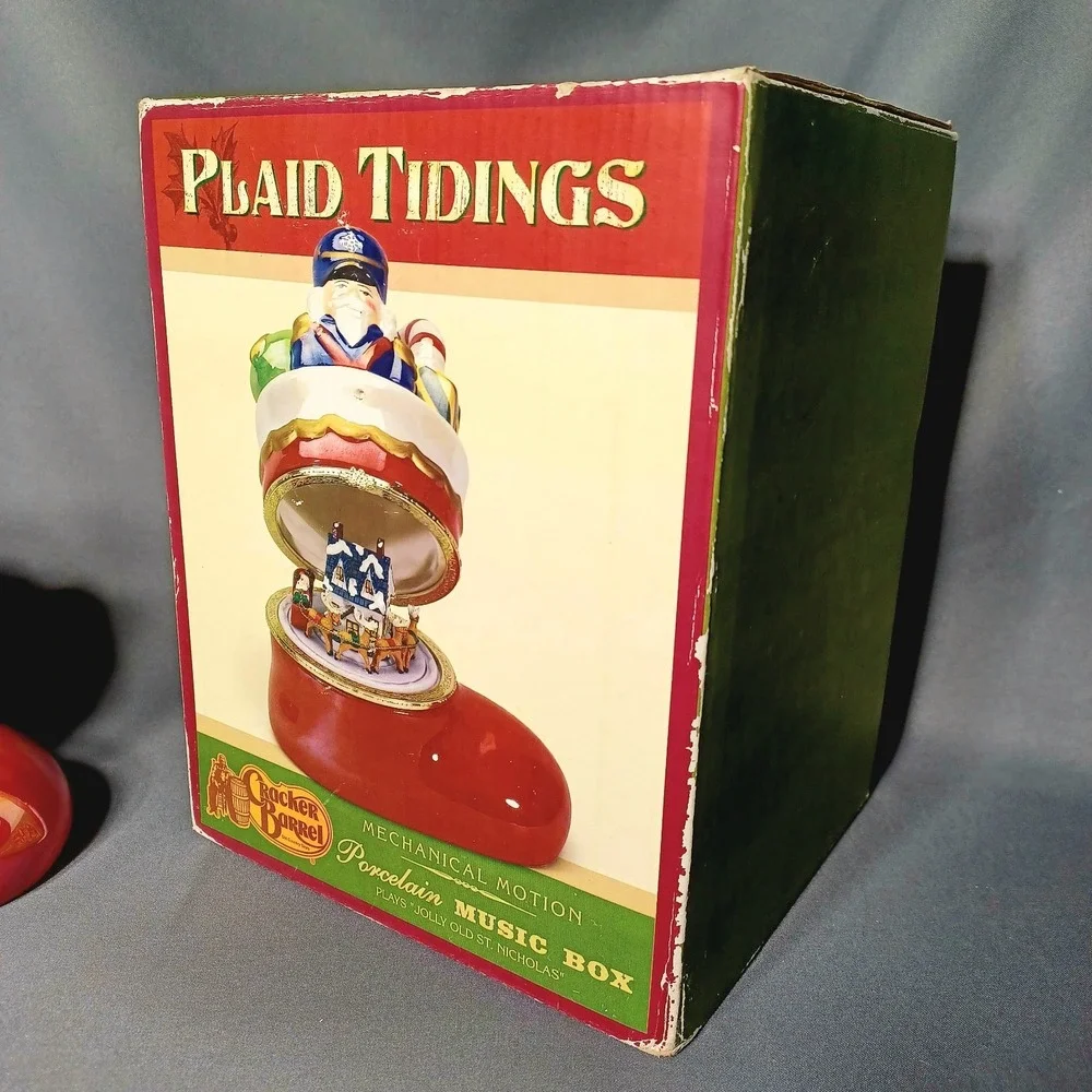 Cracker Barrel Mr. Christmas Red Stocking Porcelain‎ Hinged Animated Music Box